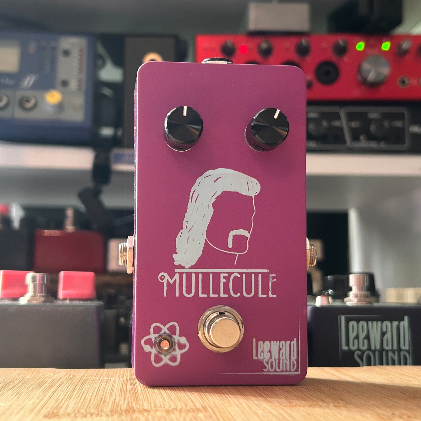 Mullecule Distortion