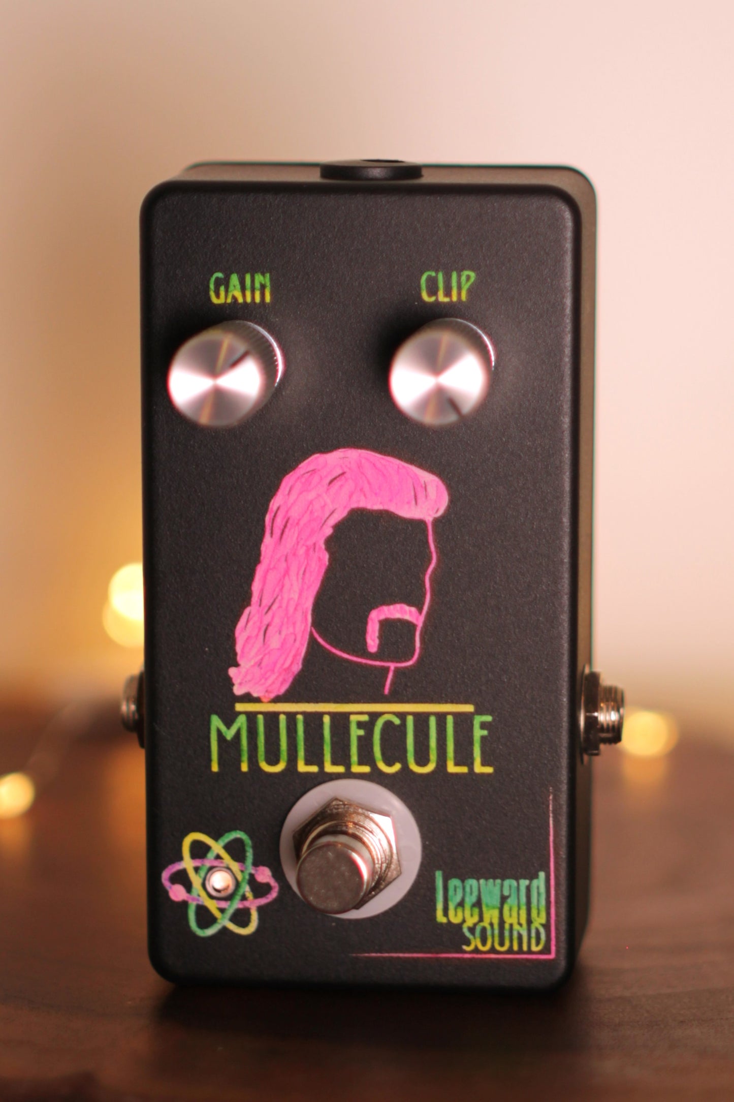 Mullecule Distortion